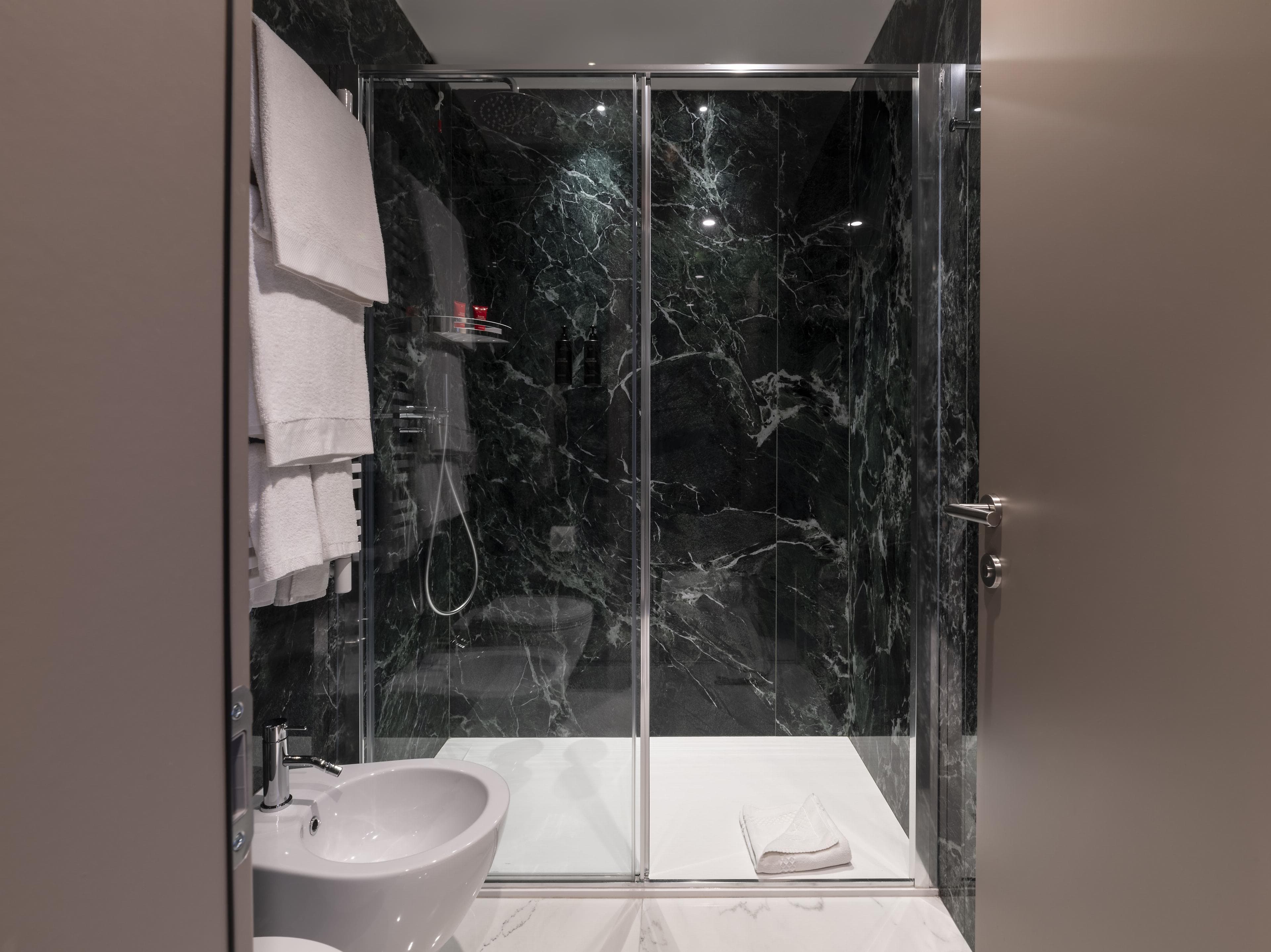 Duomo Hotel & Apartments