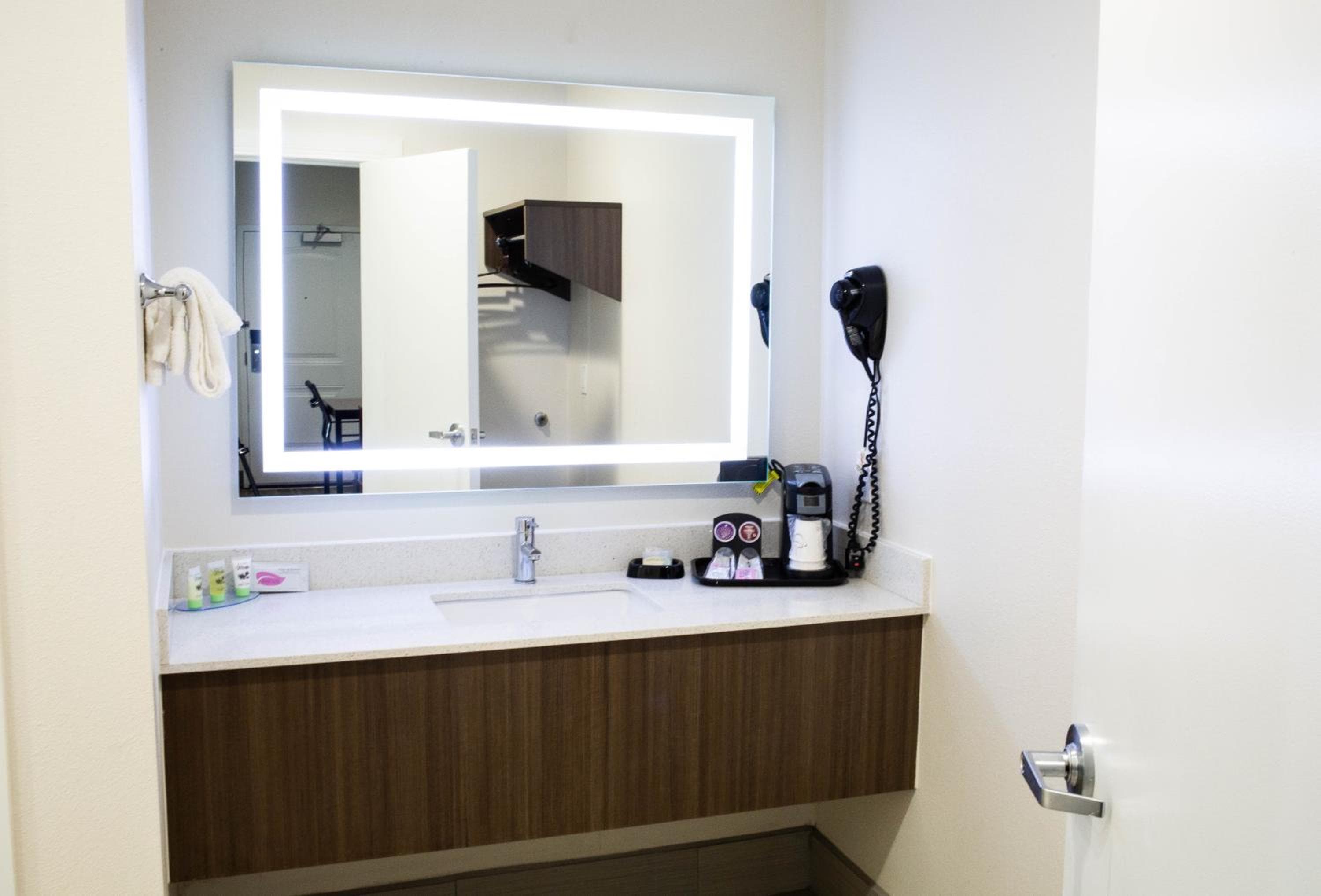 Palace Inn Blue El Paso