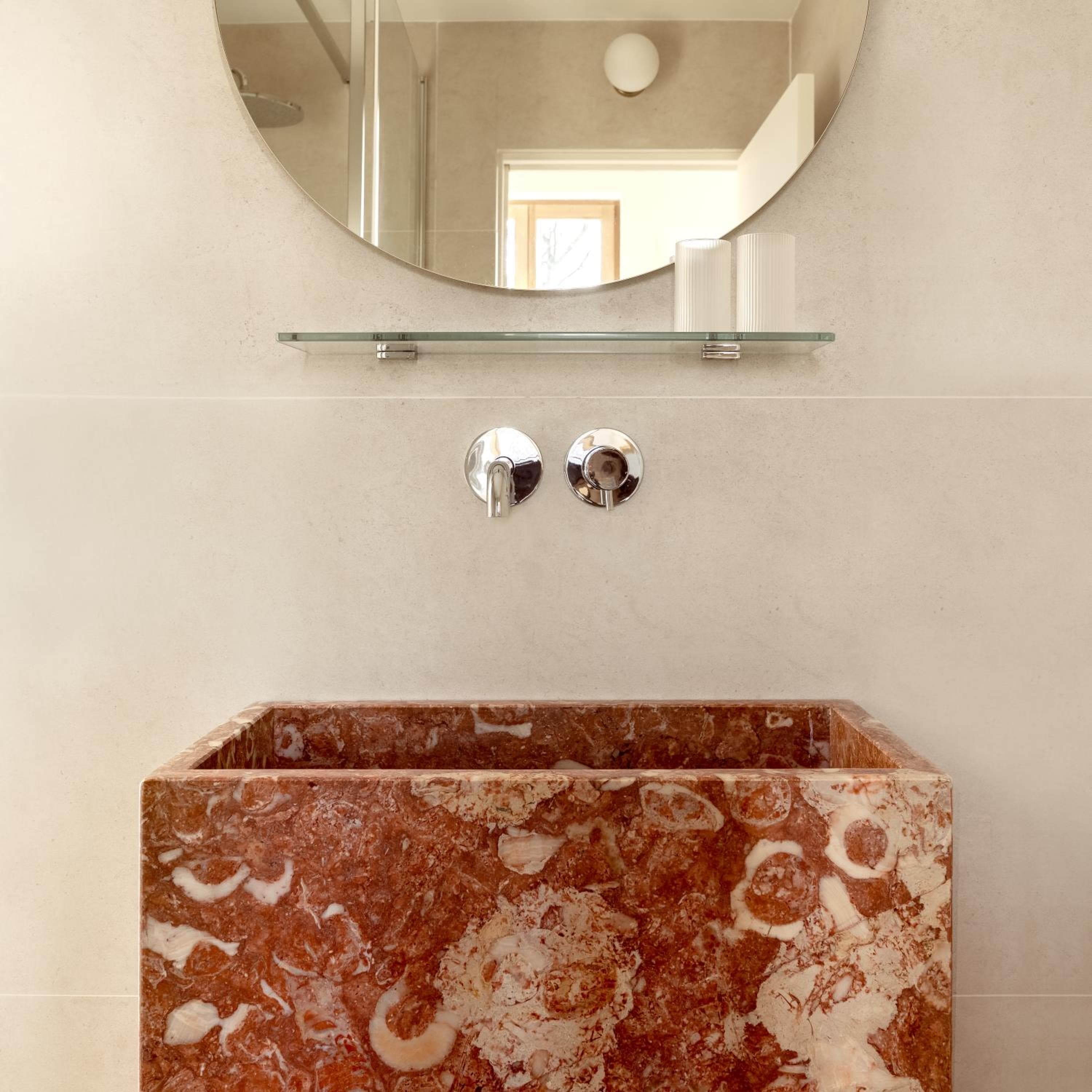 Elysée Montmartre Hotel