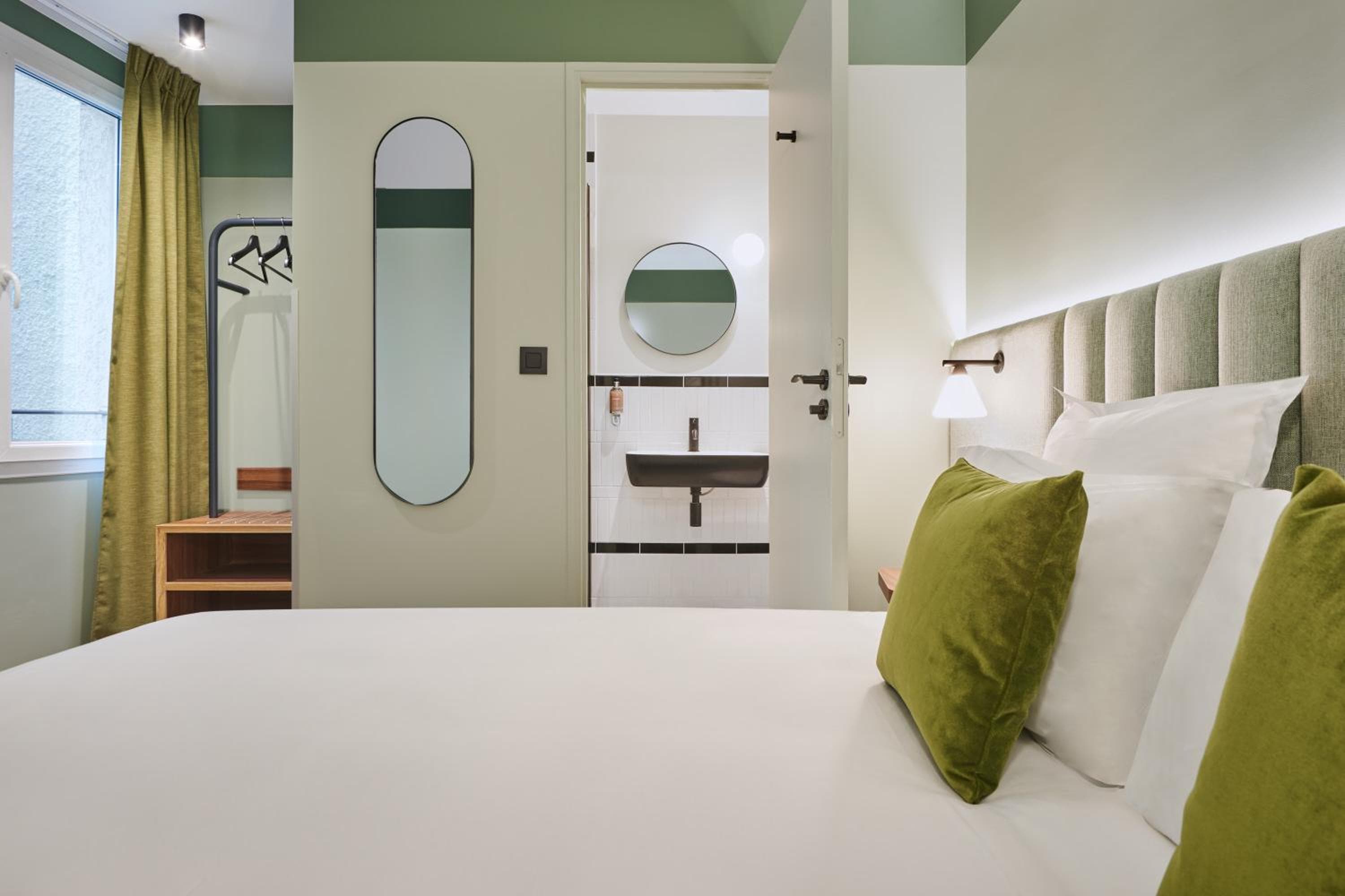 10 Opéra by HappyCulture