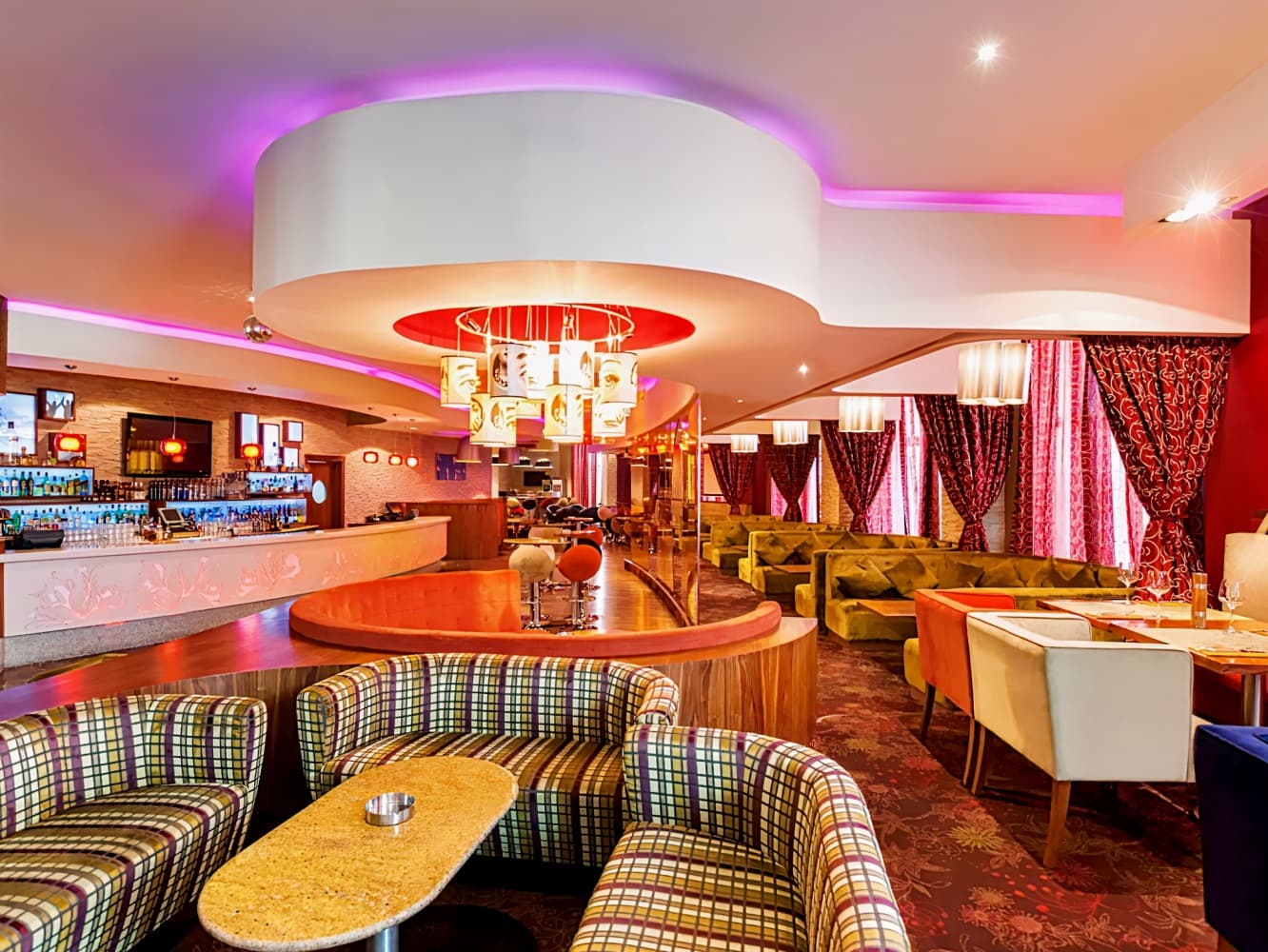 ibis World Trade Centre Dubai