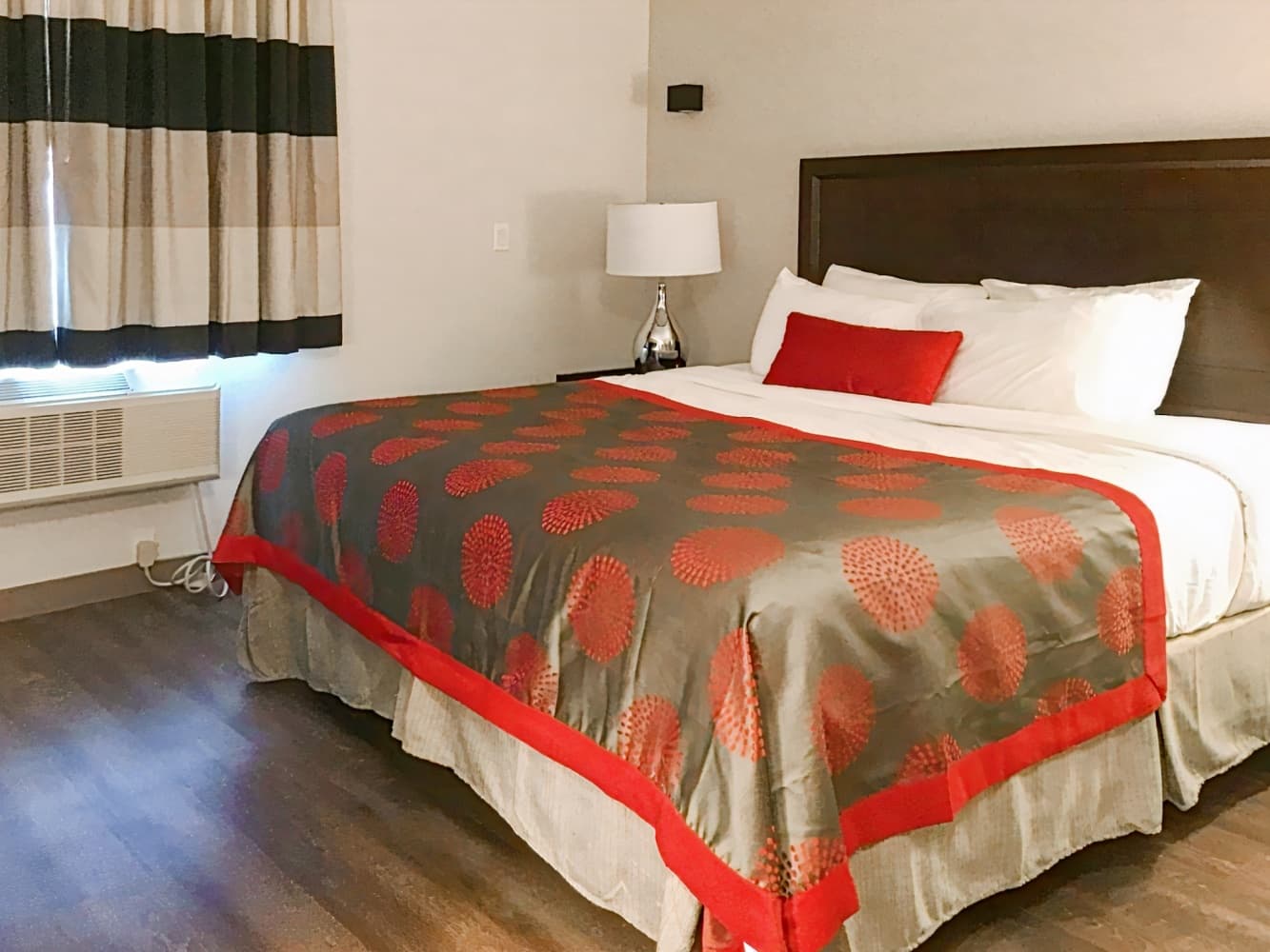 Ramada by Wyndham Bronx Terminal