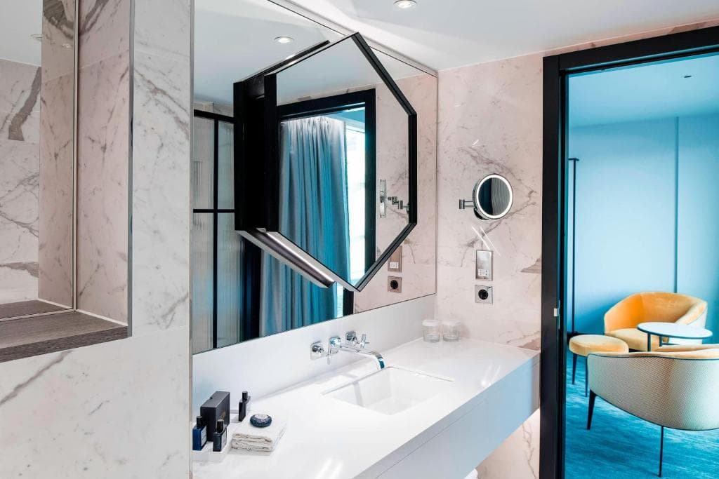 The Dixon, Tower Bridge, Autograph Collection