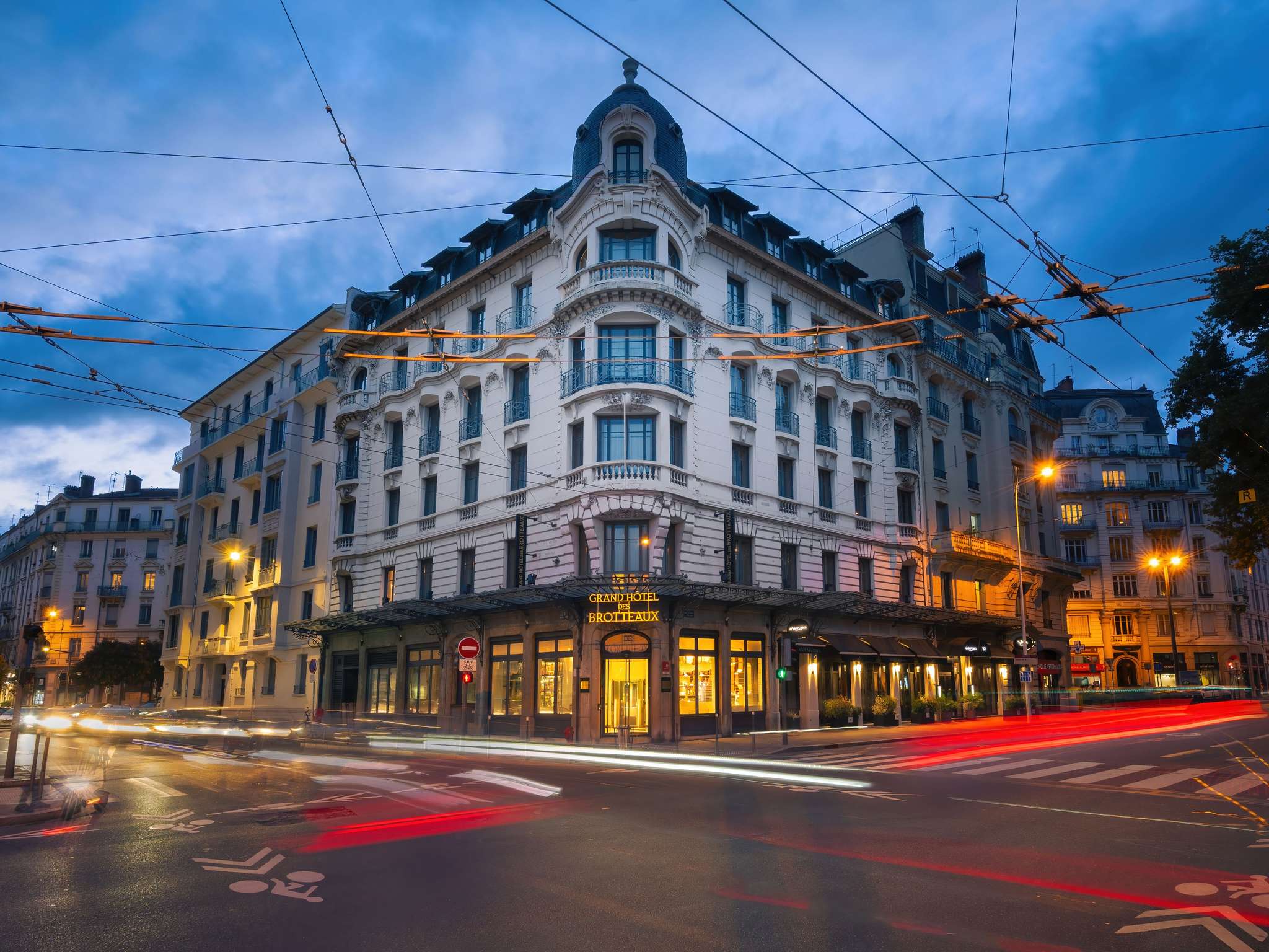 Grand Hotel des Brotteaux Lyon Handwritten Coll.