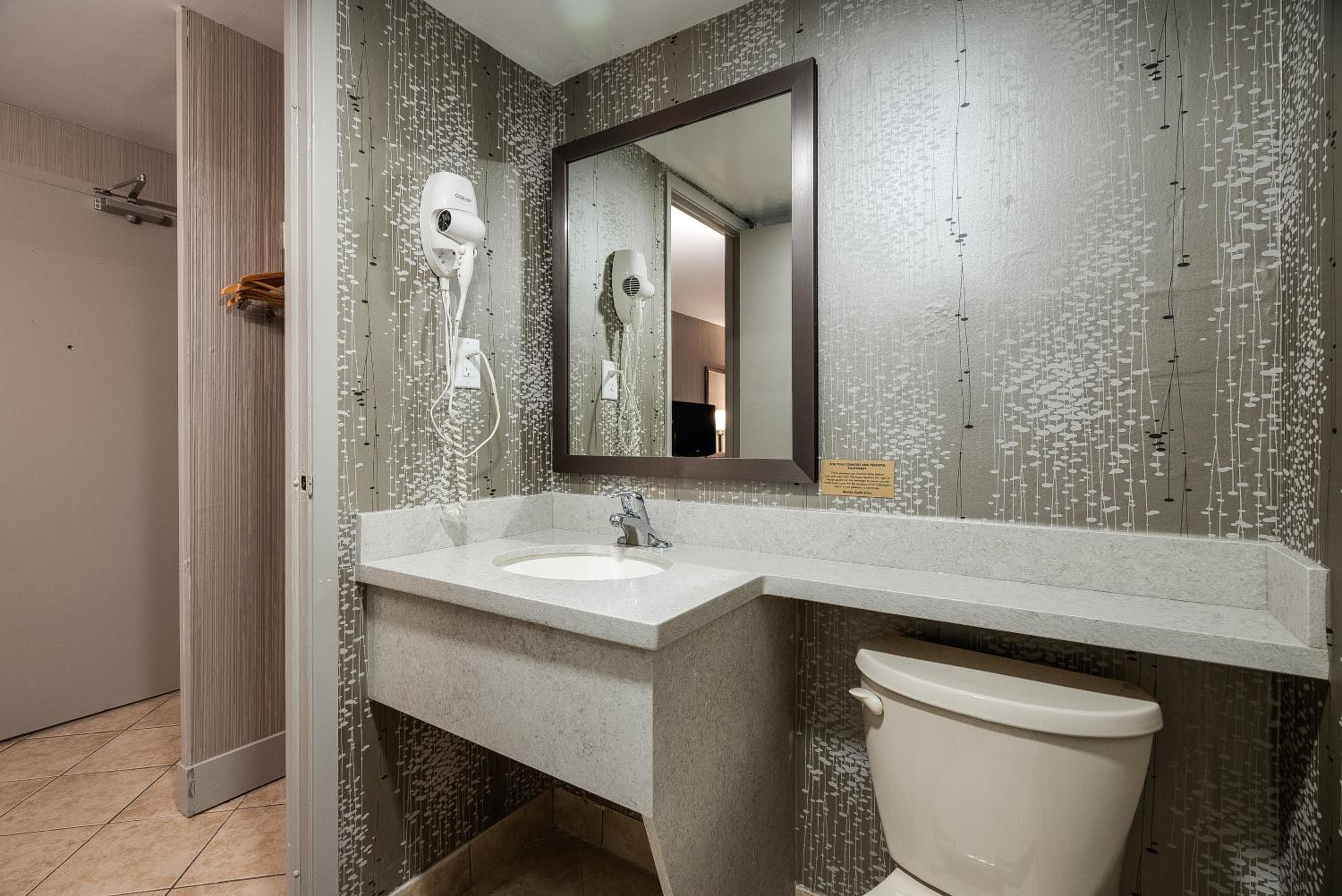 Monte Carlo Inn Toronto-West