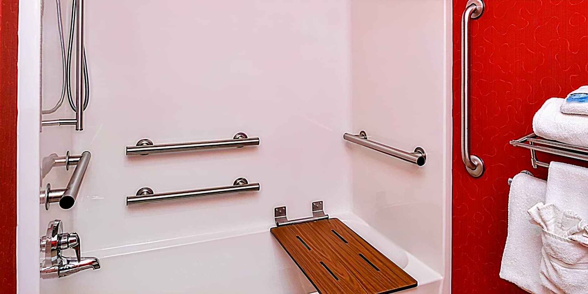 Holiday Inn Express Hotel & Suites Dayton-Centerville