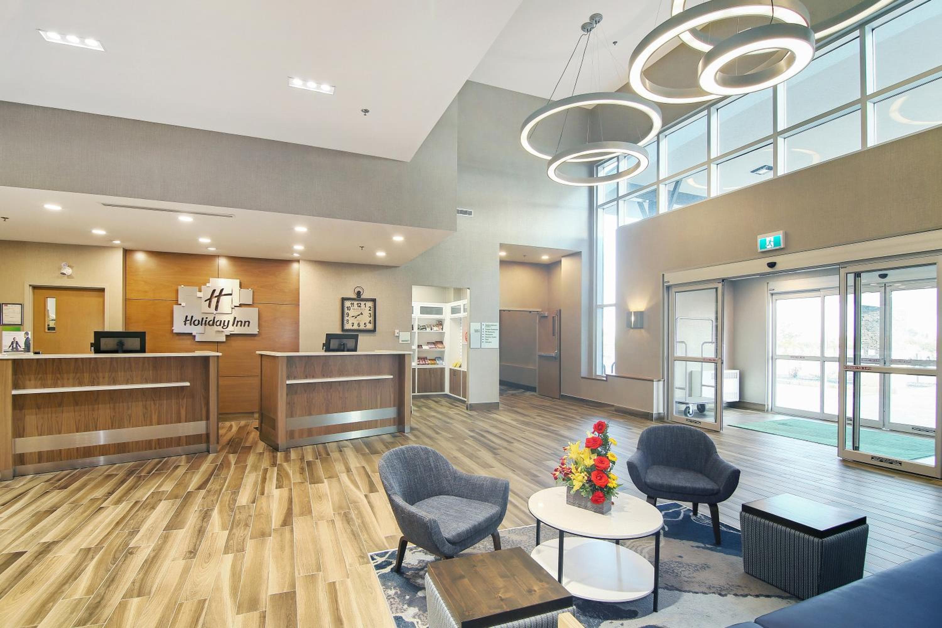 Holiday Inn & Suites Calgary Airport North by IHG