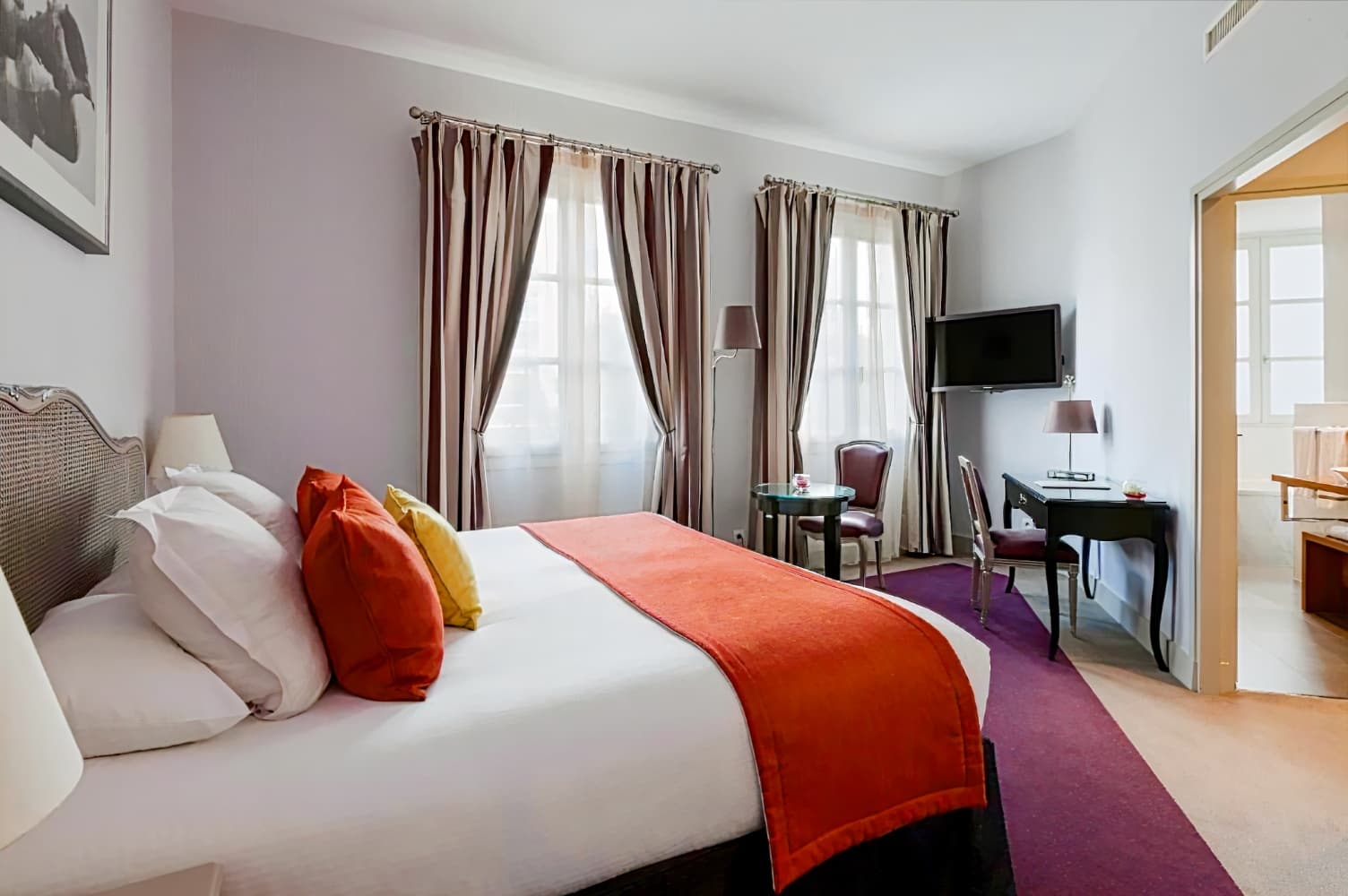 Château Belmont Tours by The Crest Collection