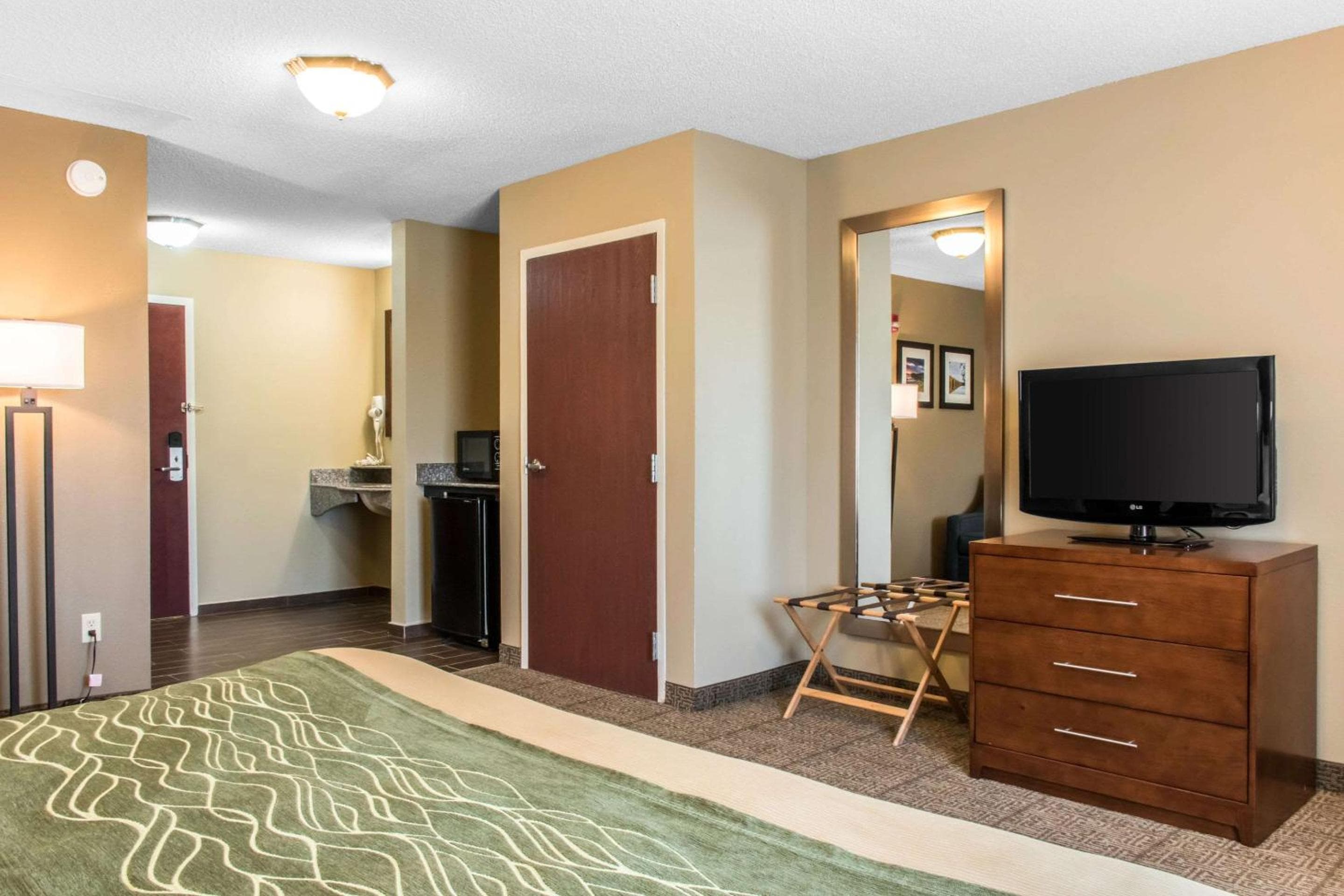 Comfort Inn Lancaster County