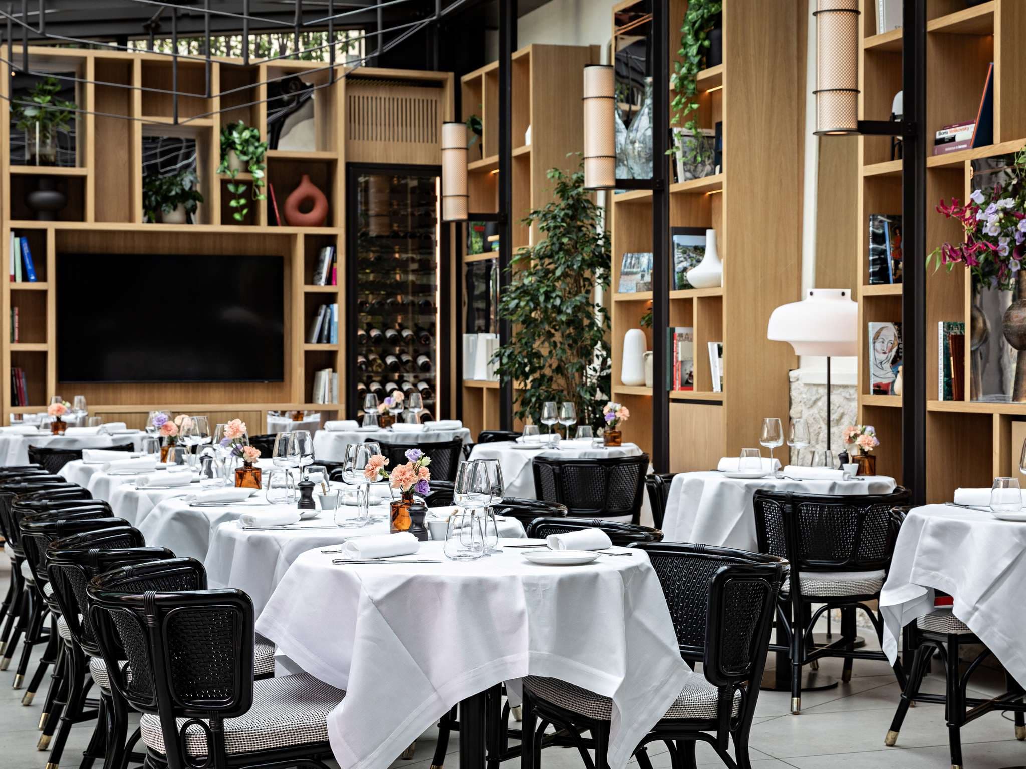 Domaine Reine Margot Paris Issy MGallery Collection