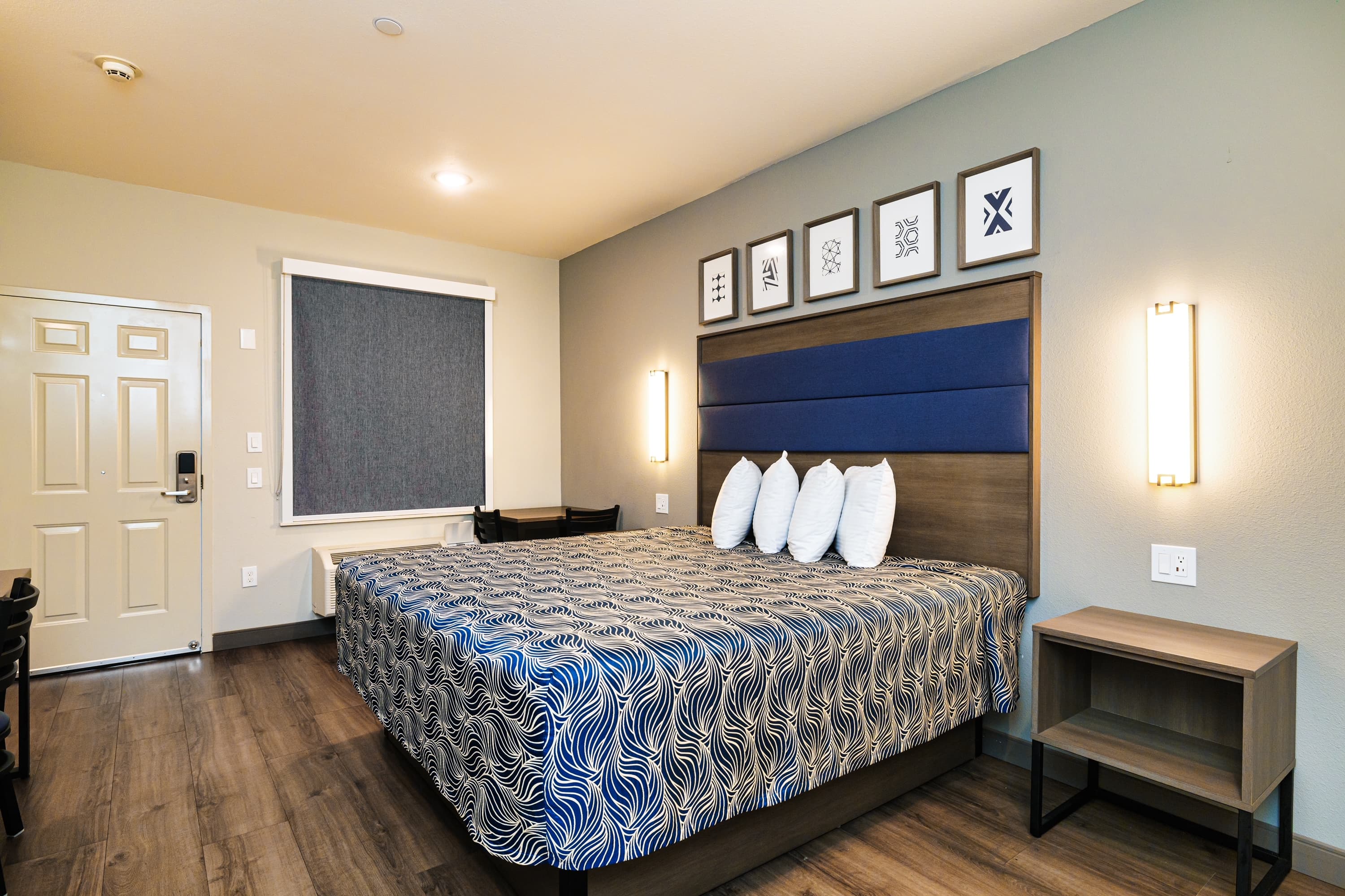 Palace Inn Laura Koppe 59