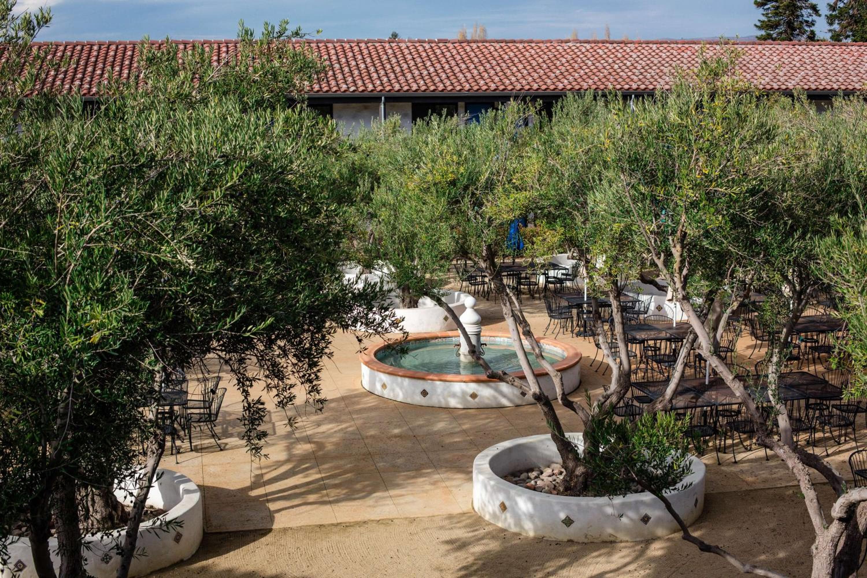 Hacienda de Leal - BW Signature Collection