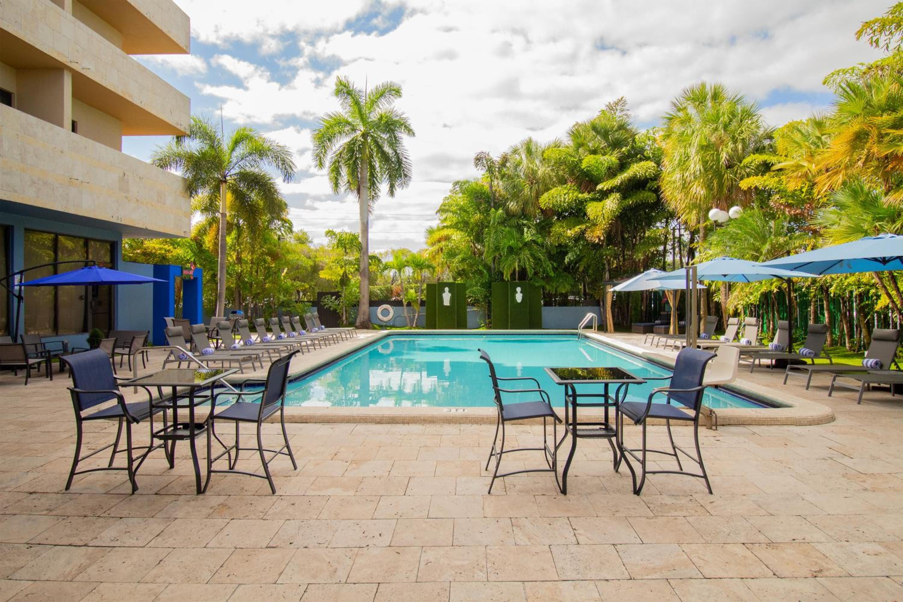 Regency Miami Airport by Sonesta