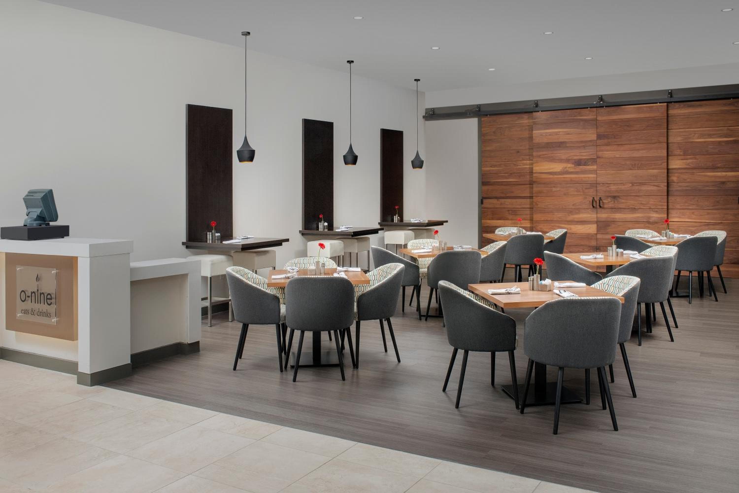 Crowne Plaza San Antonio Airport by IHG