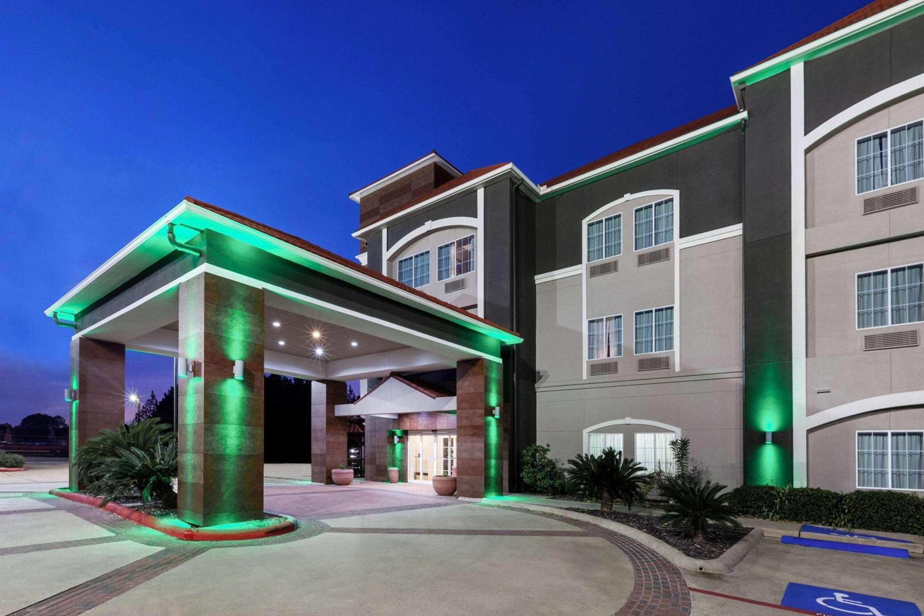 La Quinta Inn & Suites by Wyndham Lumberton