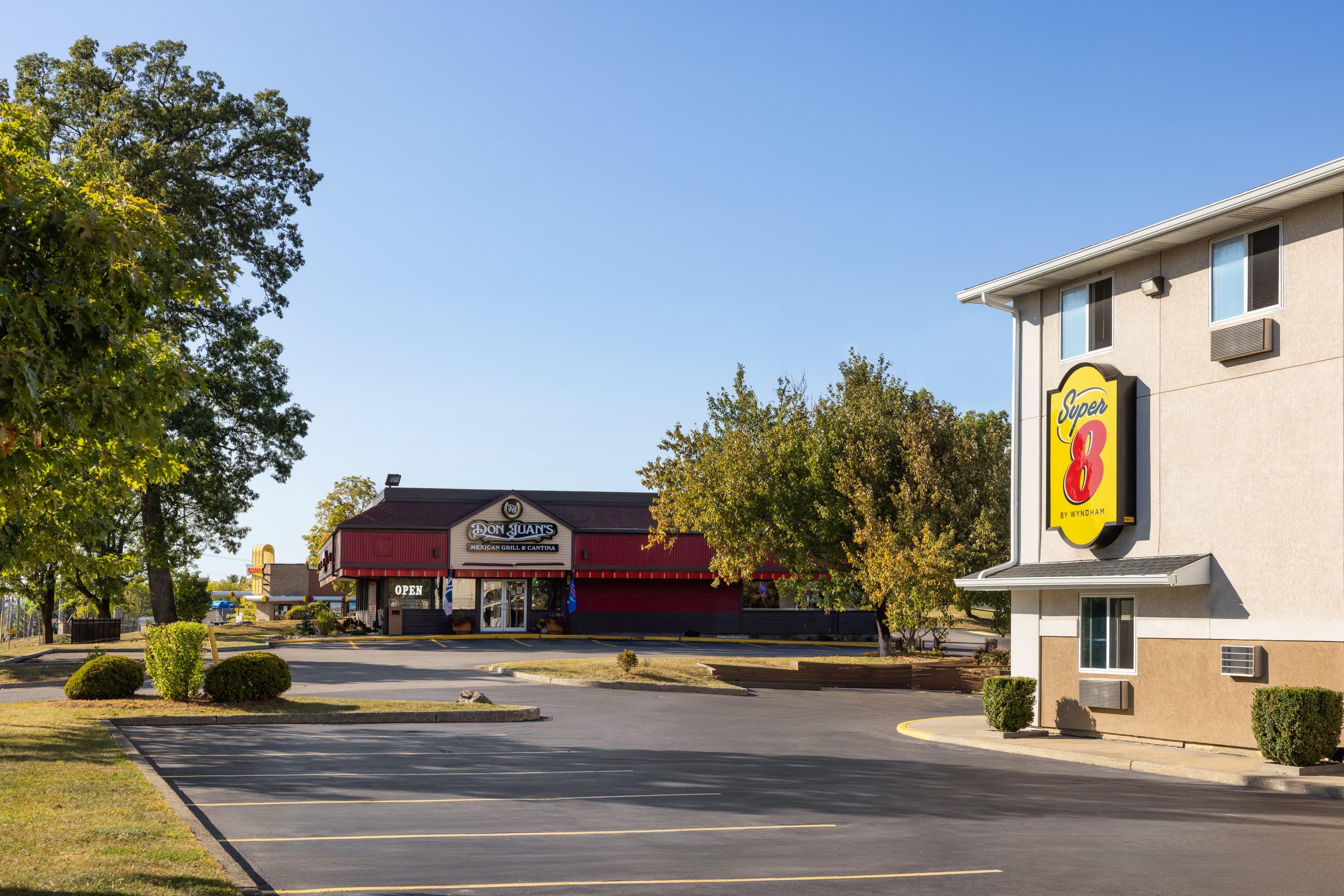 Super 8 by Wyndham Latham/Albany Airport