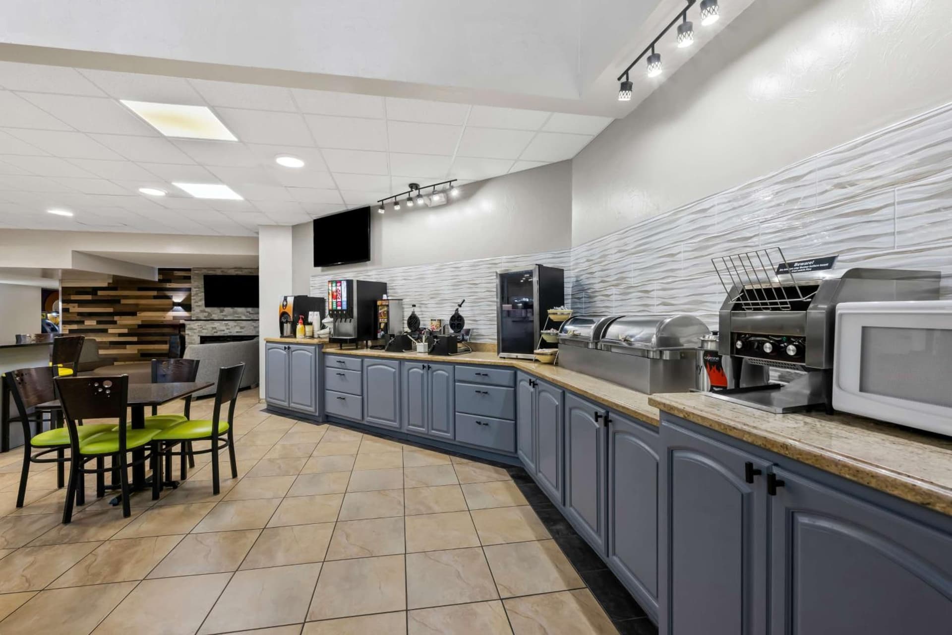 SureStay Plus Hotel by Best Western Lubbock Medical Center