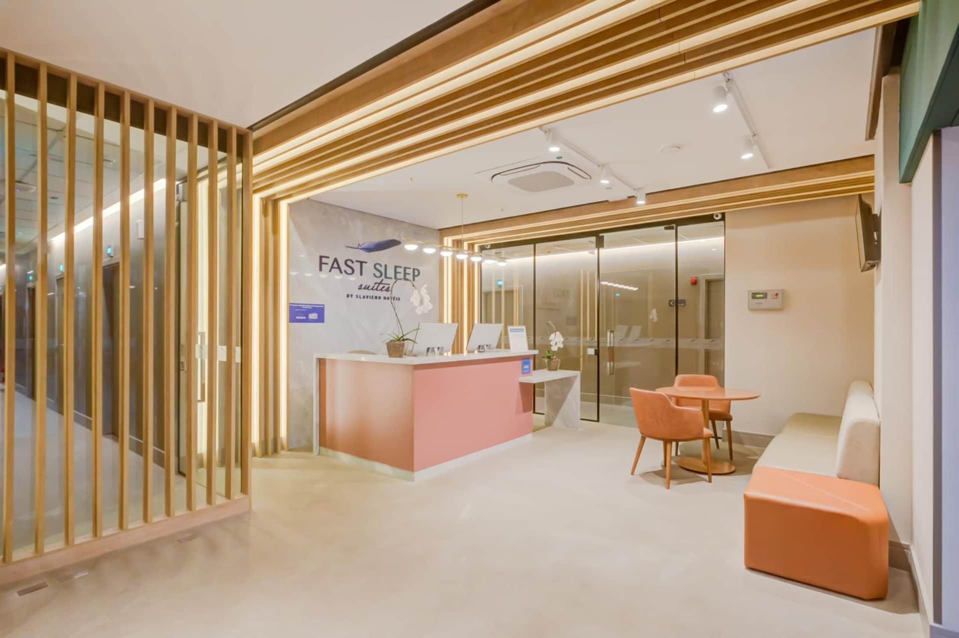 Fast Sleep Suites by Slaviero Hoteis - Terminal 2 - desembarque oeste