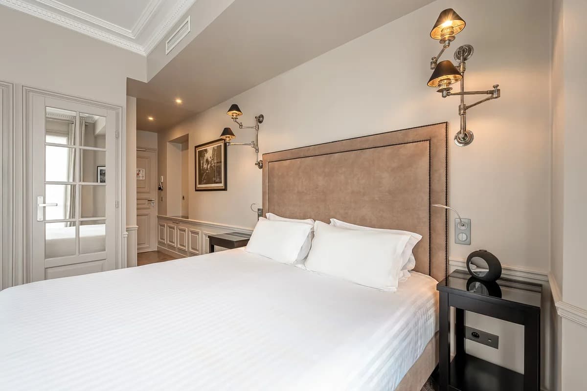 Hôtel Saint-Louis Jardin du Luxembourg