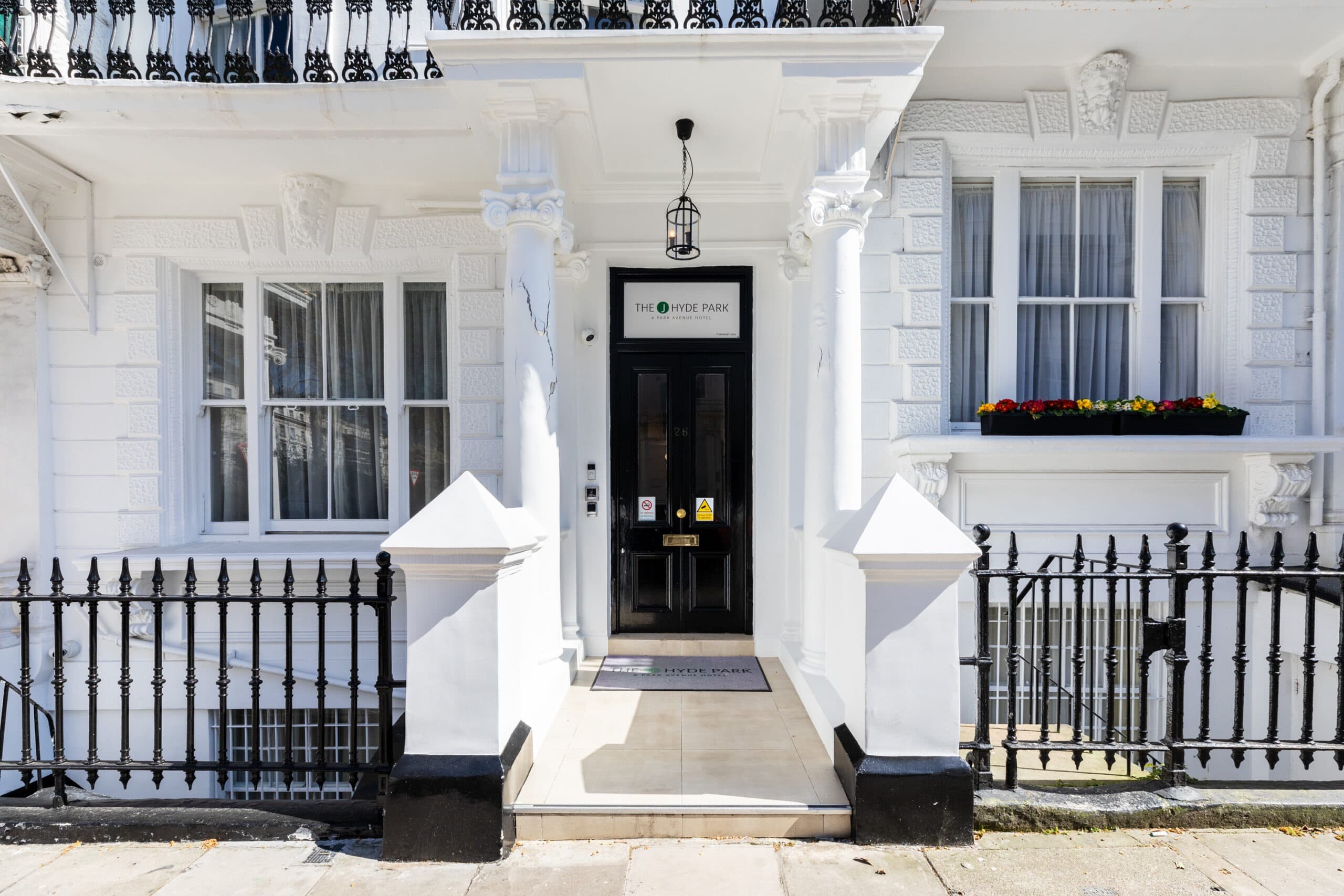 The Chapter Hotels - The J Hyde Park