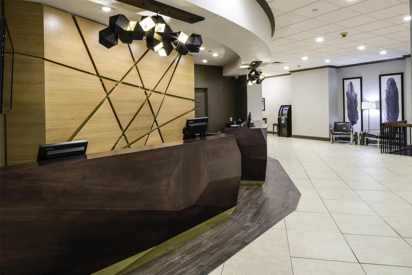 DoubleTree by Hilton Downtown Wilmington - Legal District