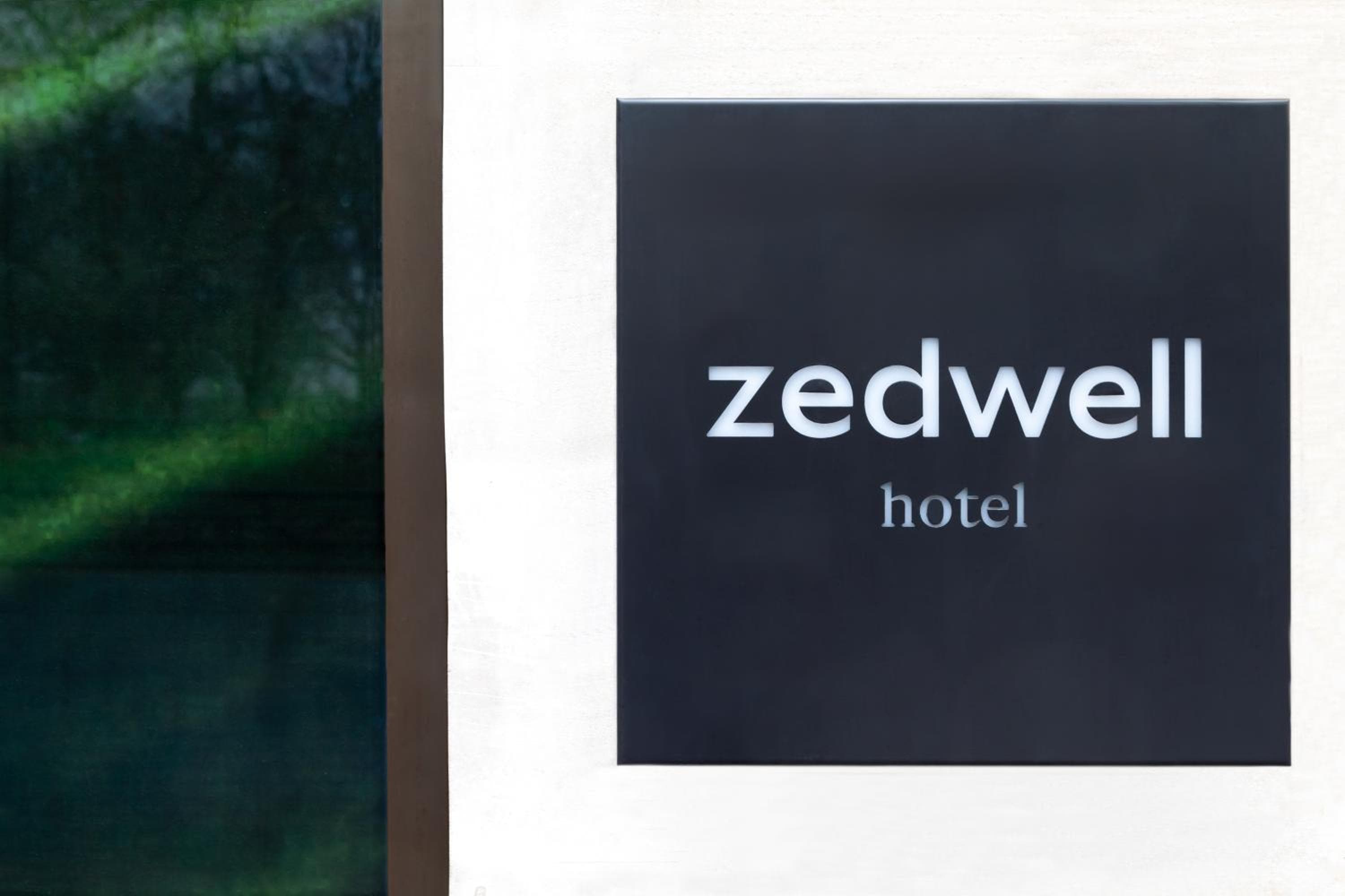 Zedwell Underground Hotel Park Lane