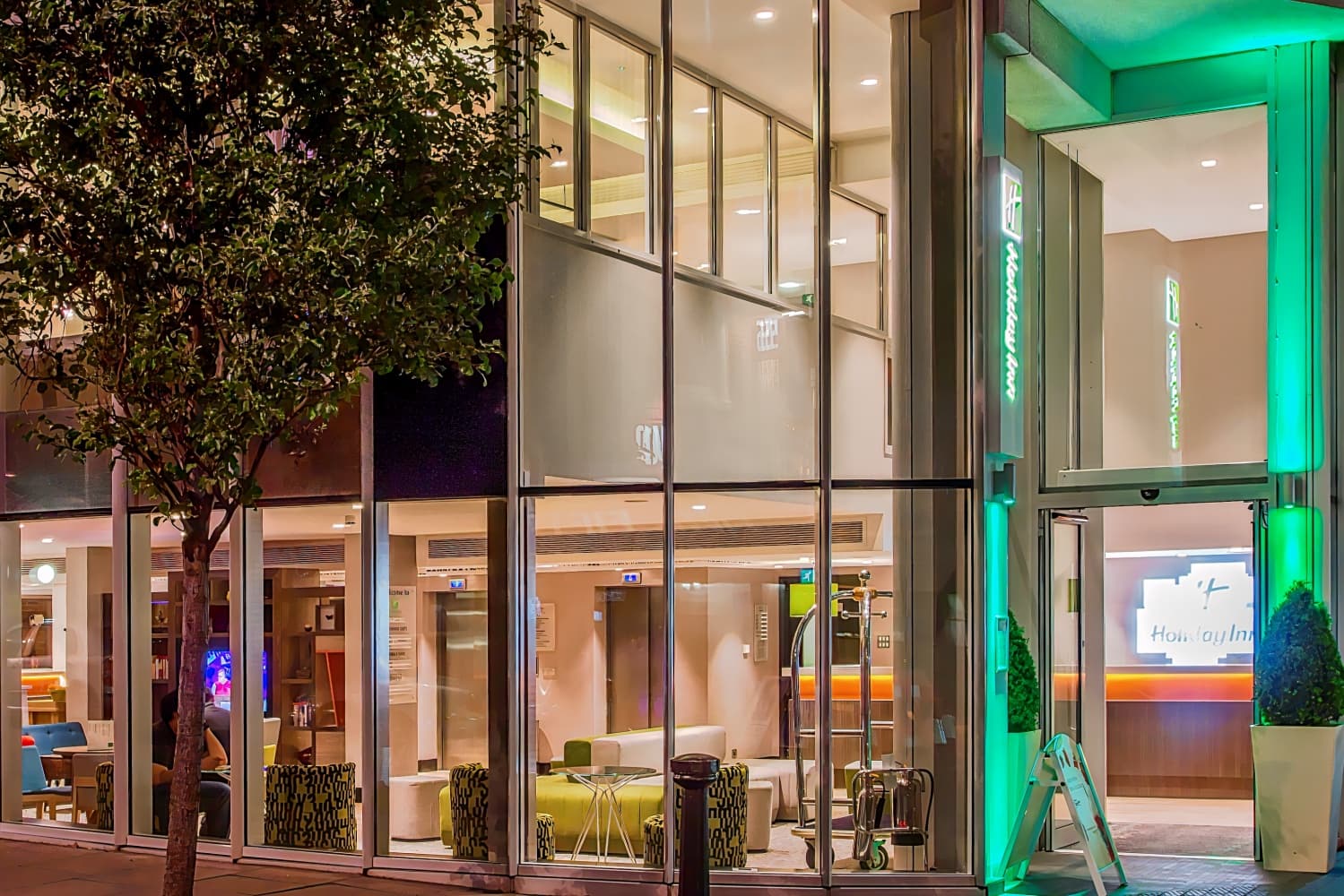 Holiday Inn London Camden Lock, an IHG Hotel