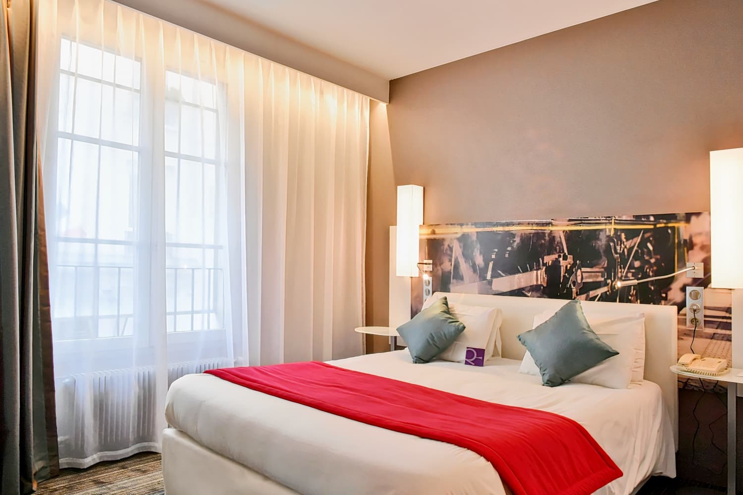 Mercure Paris Gare de l'Est Magenta Hotel