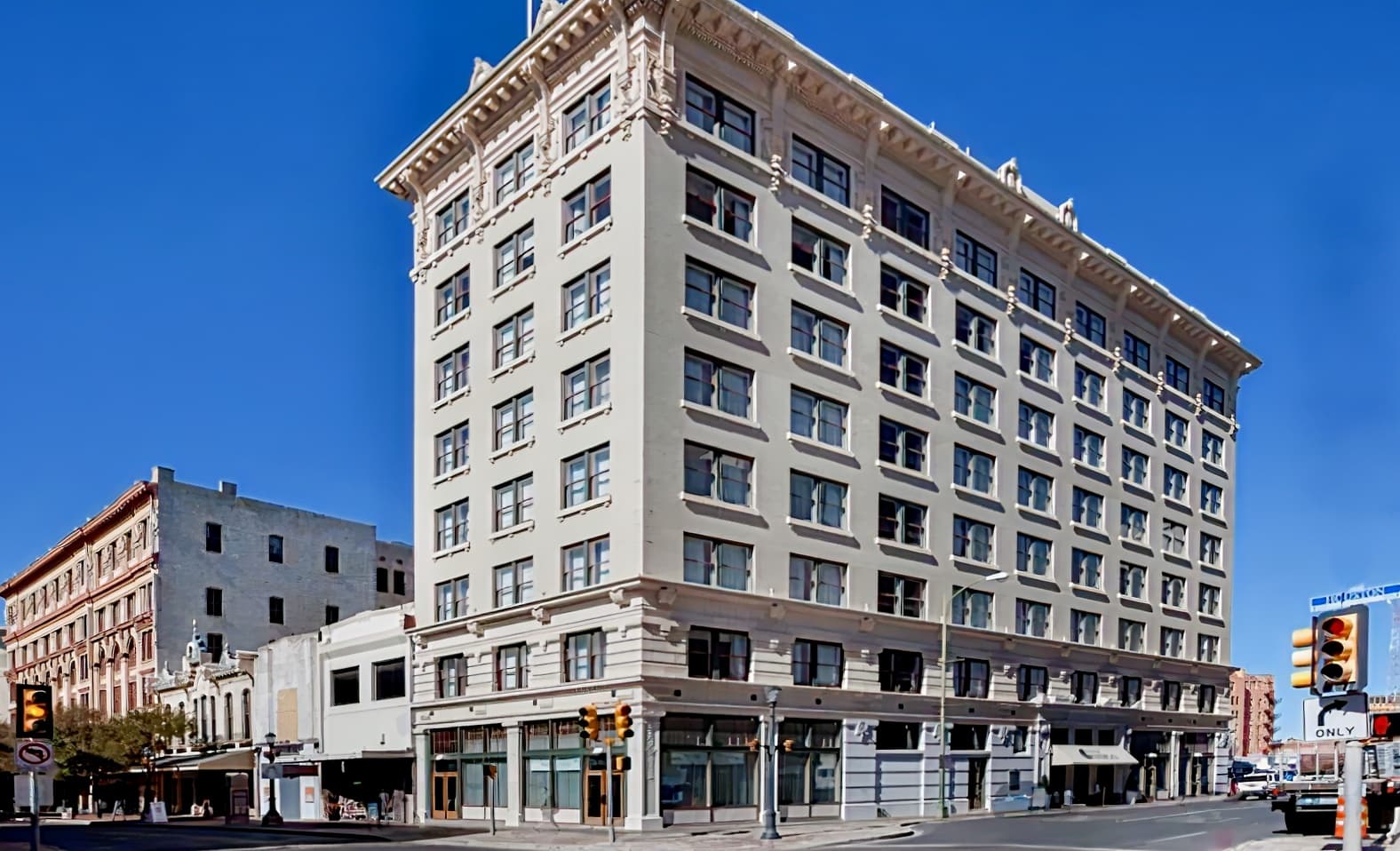 Hotel Gibbs Riverwalk Downtown San Antonio