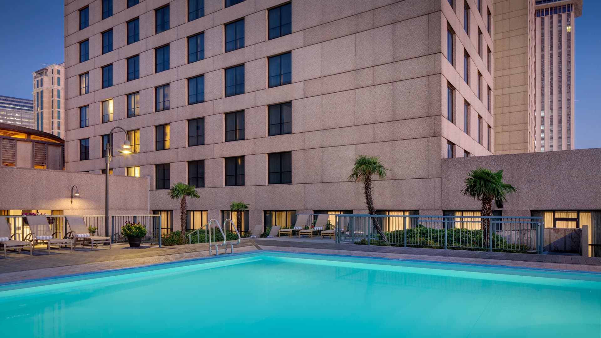Hilton New Orleans Riverside